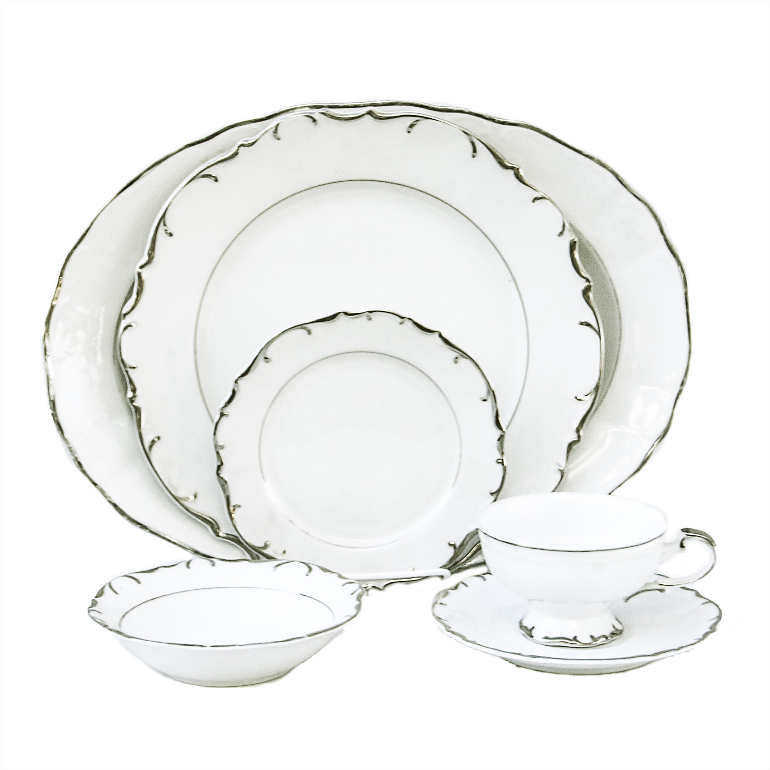 TwentyFour Piece Collection of Bristol Fine China in Nobility EBTH
